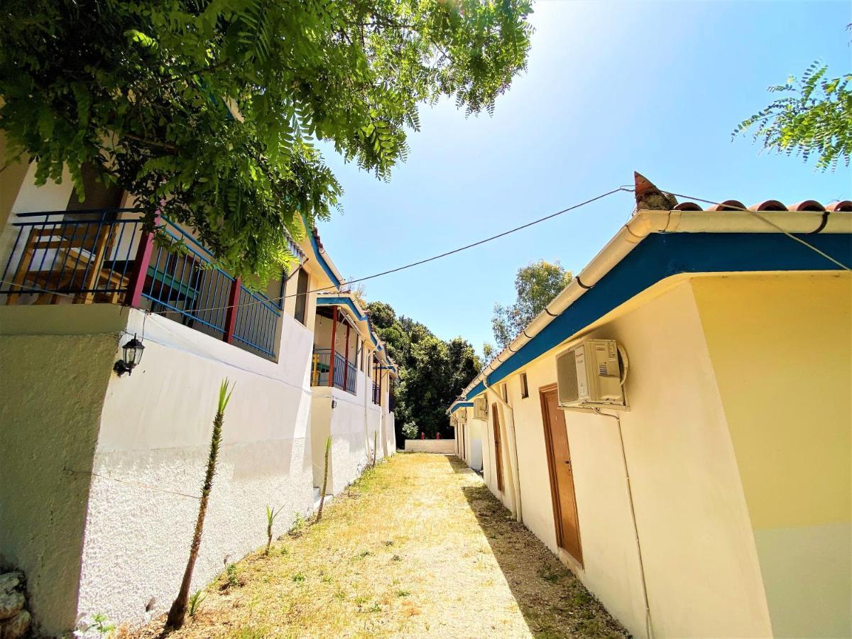 Ramo'S Cozy Beachside Haven With Panoramic Views - 1St Wlora Zewnętrze zdjęcie