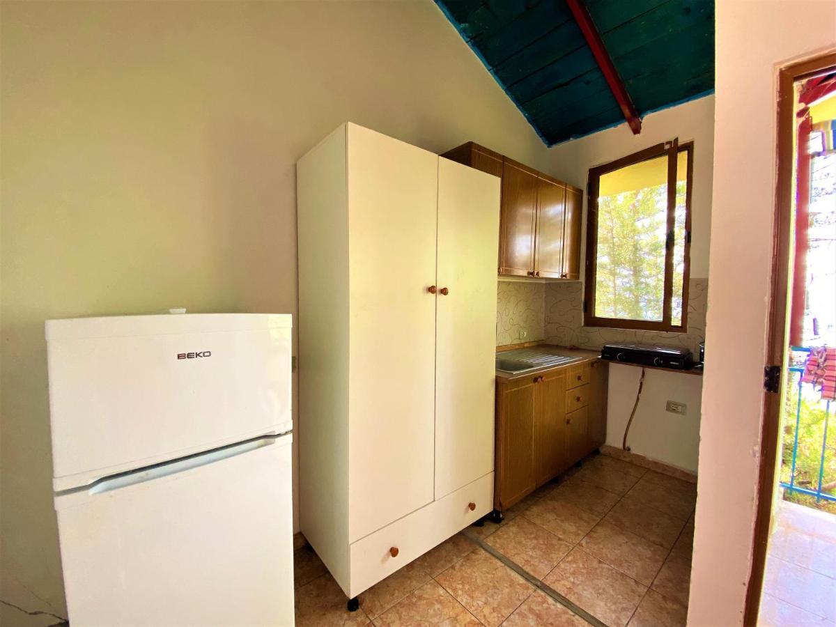 Ramo'S Cozy Beachside Haven With Panoramic Views - 1St Wlora Zewnętrze zdjęcie