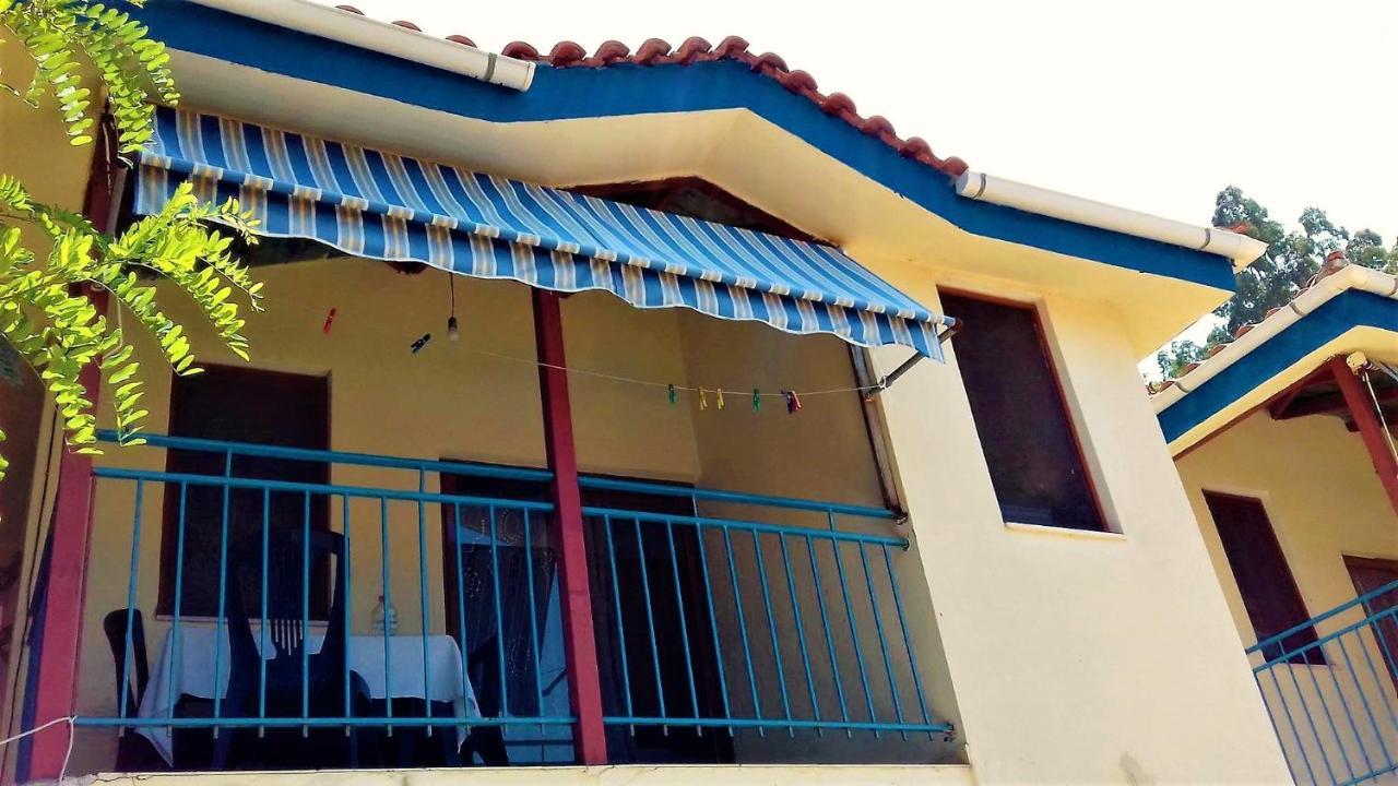 Ramo'S Cozy Beachside Haven With Panoramic Views - 1St Wlora Zewnętrze zdjęcie