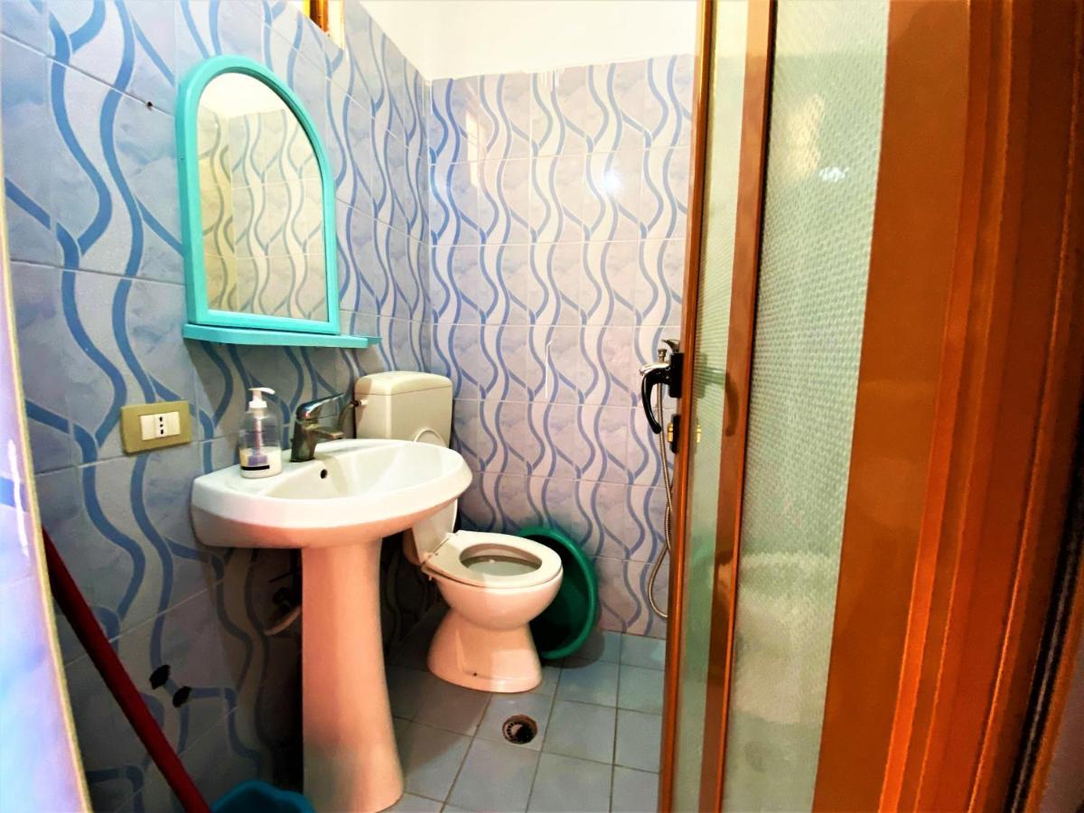 Ramo'S Cozy Beachside Haven With Panoramic Views - 1St Wlora Zewnętrze zdjęcie